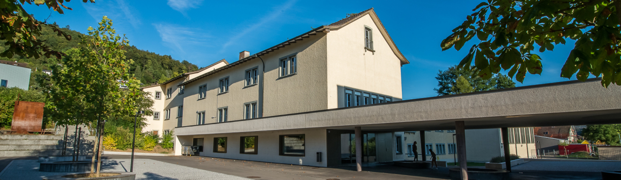 Schule Beringen